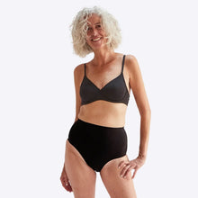 Ladda upp bild till gallerivisning, WUKA Inkontinenstrosor - Hög midja - lätt absorption, svart WUKA