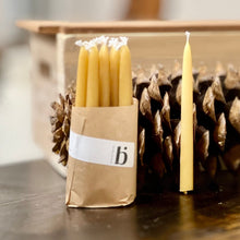 Ladda upp bild till gallerivisning, Bistad Julgransljus av bivax, handdoppade - 20 st. Bistad