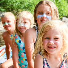 Ladda upp bild till gallerivisning, Suntribe Face & Sport Mini Zinc Sunscreen - SPF50 - Ocean Blue, 15g Suntribe