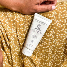 Ladda upp bild till gallerivisning, Suntribe - Mineral Solkräm - Dagkräm - Ekologisk - SPF20 - 40ml Suntribe