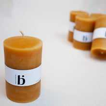 Ladda upp bild till gallerivisning, Bistad - Danskt bivax blockljus - ø7,5cm / 170g - 1 stk Bistad