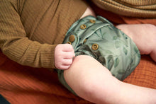 Ladda upp bild till gallerivisning, Elskbar Tygblöja Nyfödd - Twigs Elskbar