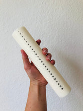 Ladda upp bild till gallerivisning, Åbenlys - Kalenderljus Ø5 - Svart - stearin och sojavax Åbenlys