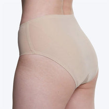 Ladda upp bild till gallerivisning, WUKA Menstrosor Stretch Seamless - Midi Brief - Heavy flow WUKA