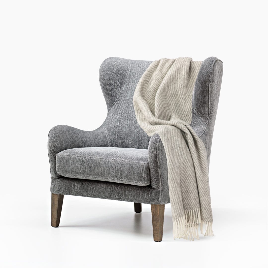 Læsø Garnspinderi Ullpläd - 140x240cm / ljusgrått diagonal Læsø Garnspinderi 