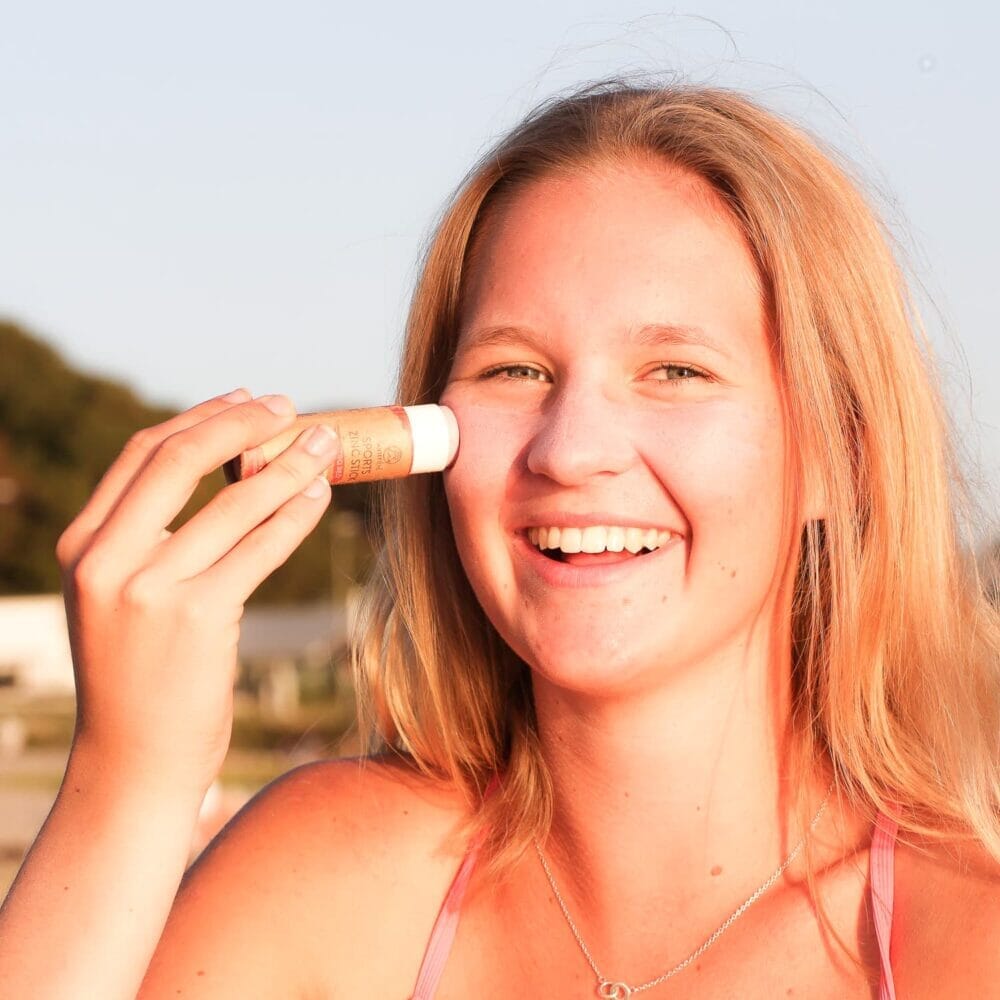 Suntribe Natural Mineral Zinc Sun Stick SPF30 - Retro Red, 30g Suntribe 