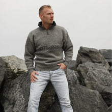 Ladda upp bild till gallerivisning, NORWOOL Äkta Norsk ulltröja - WINDSTOPPER quarter zip / unisex Apparel &amp; Accessories Charm 
