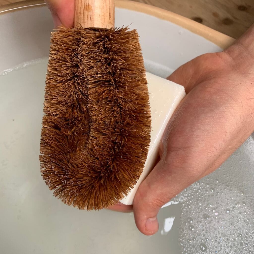 LoofCo - Naturlig diskborste av kokosfiber - Med skaft LoofCo 