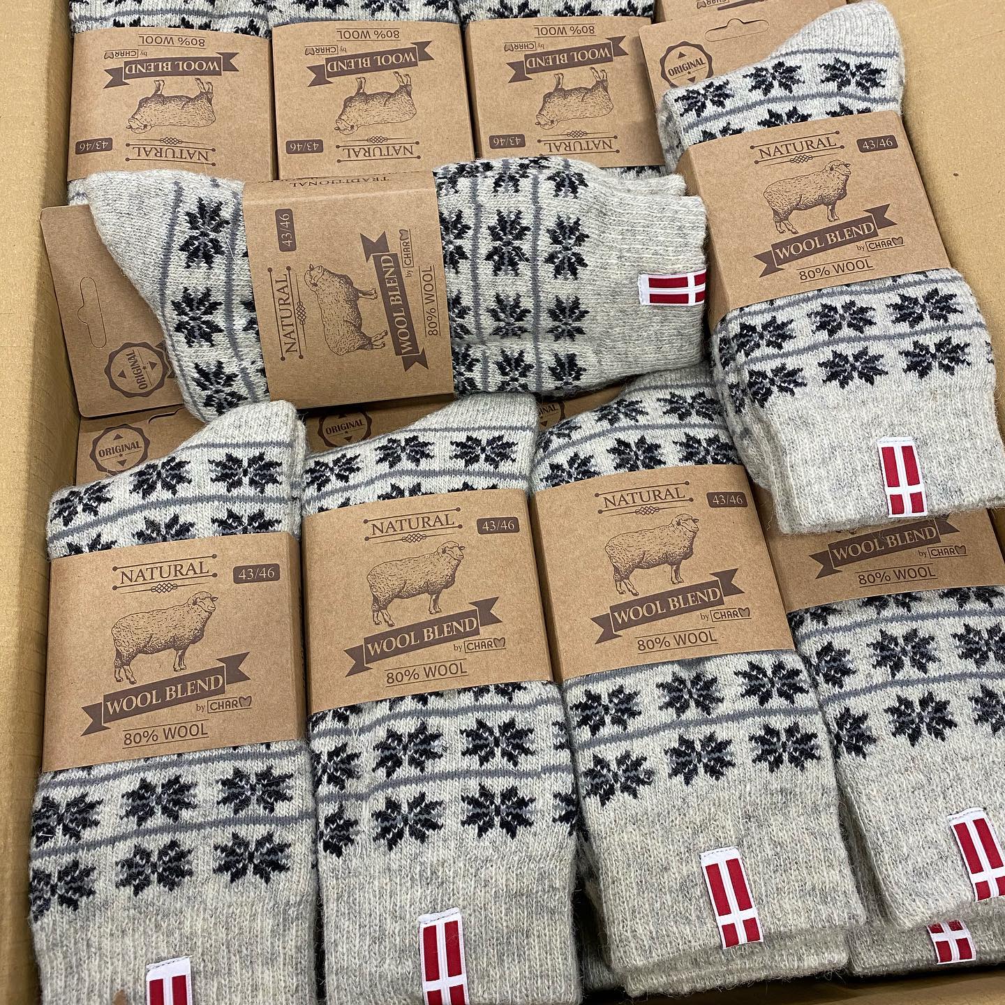 Wool Wear ullsockor 80% - Dansk flagga / svart design - 1par Apparel & Accessories Charm 35-38 